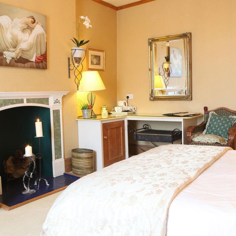 Badgers Inn Petworth Eksteriør billede